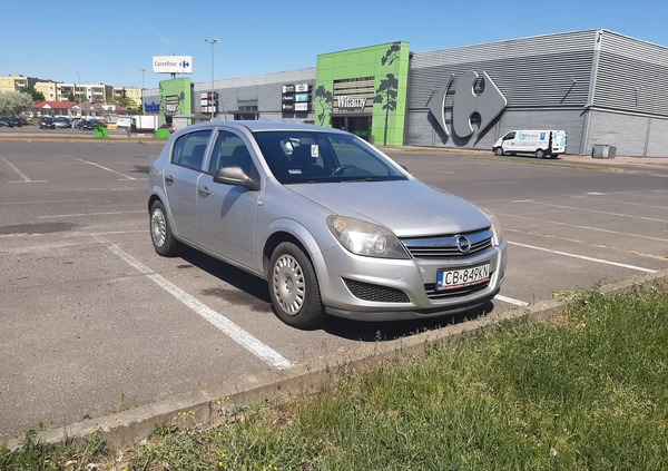 Opel Astra cena 16300 przebieg: 170000, rok produkcji 2009 z Bydgoszcz małe 92